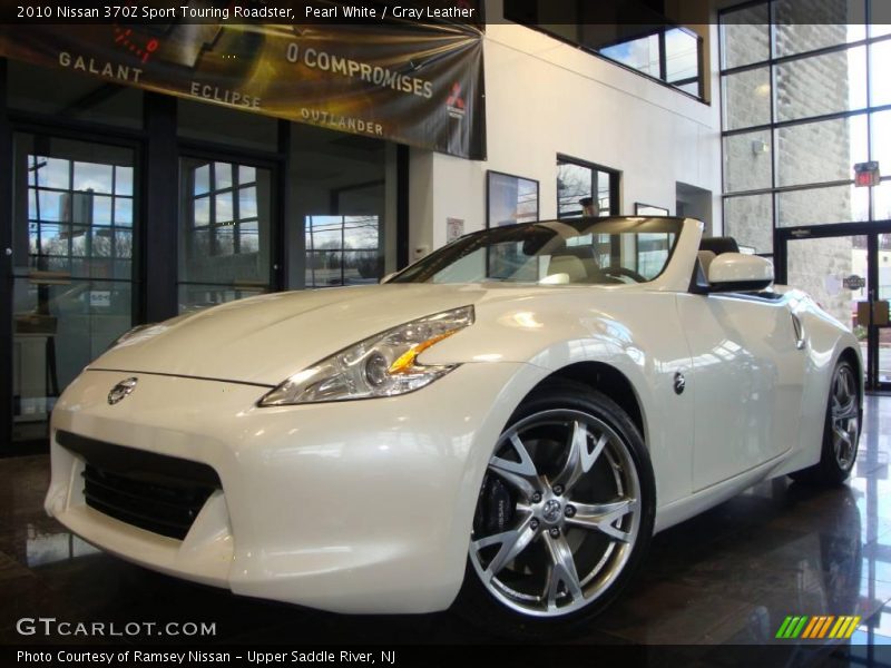Pearl White / Gray Leather 2010 Nissan 370Z Sport Touring Roadster