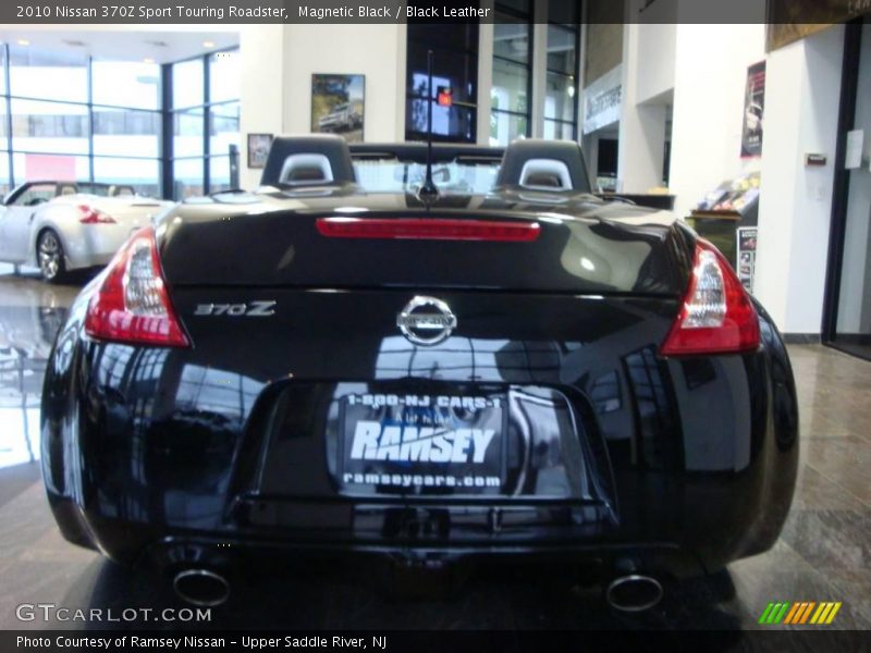 Magnetic Black / Black Leather 2010 Nissan 370Z Sport Touring Roadster