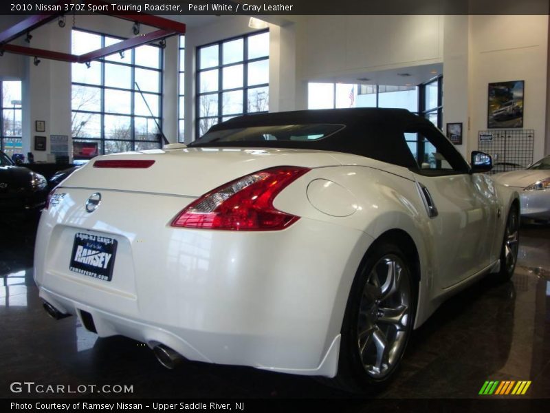 Pearl White / Gray Leather 2010 Nissan 370Z Sport Touring Roadster