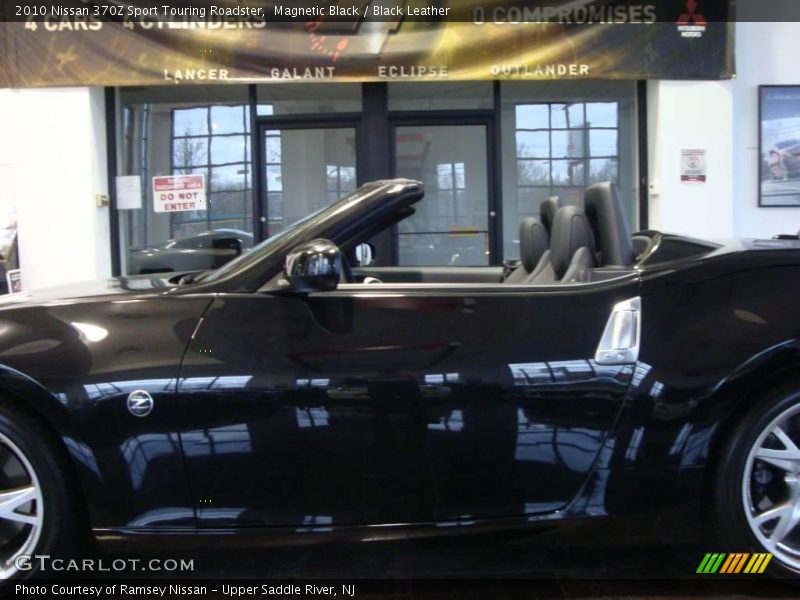 Magnetic Black / Black Leather 2010 Nissan 370Z Sport Touring Roadster