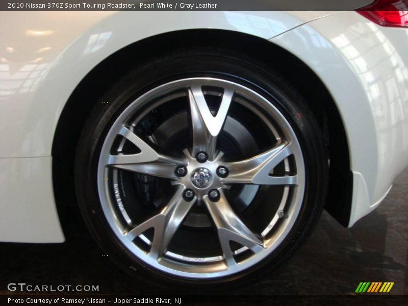 Pearl White / Gray Leather 2010 Nissan 370Z Sport Touring Roadster
