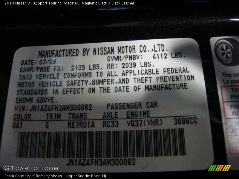 Magnetic Black / Black Leather 2010 Nissan 370Z Sport Touring Roadster