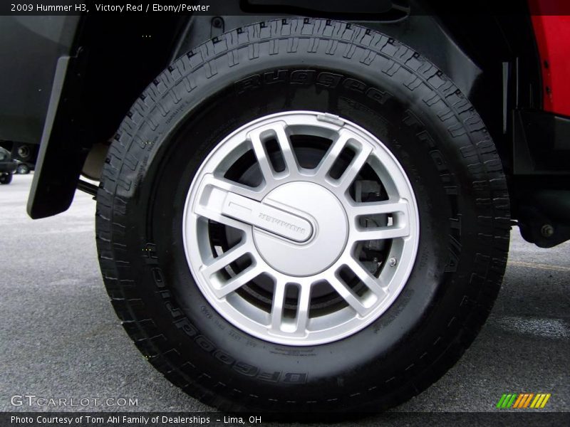 Victory Red / Ebony/Pewter 2009 Hummer H3