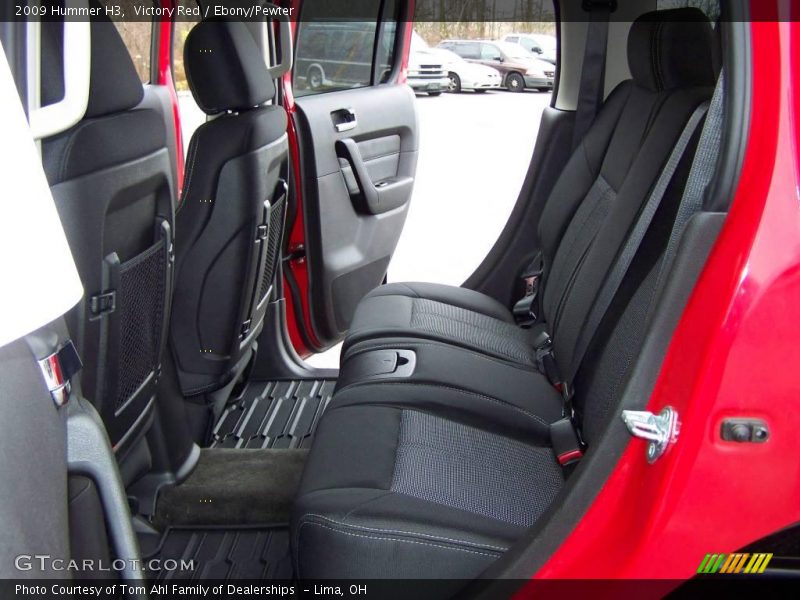 Victory Red / Ebony/Pewter 2009 Hummer H3