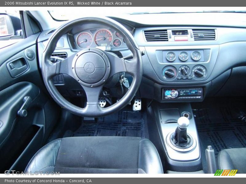 Wicked White / Black Alcantara 2006 Mitsubishi Lancer Evolution IX RS