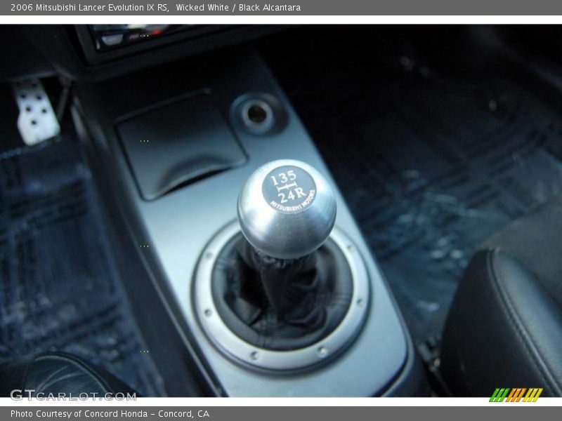 Wicked White / Black Alcantara 2006 Mitsubishi Lancer Evolution IX RS