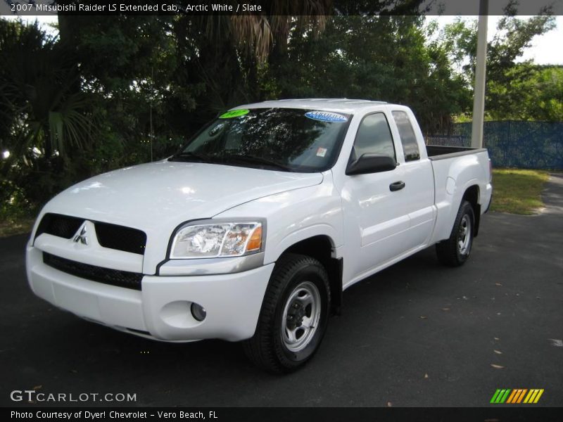 Arctic White / Slate 2007 Mitsubishi Raider LS Extended Cab