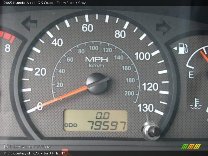 Ebony Black / Gray 2005 Hyundai Accent GLS Coupe