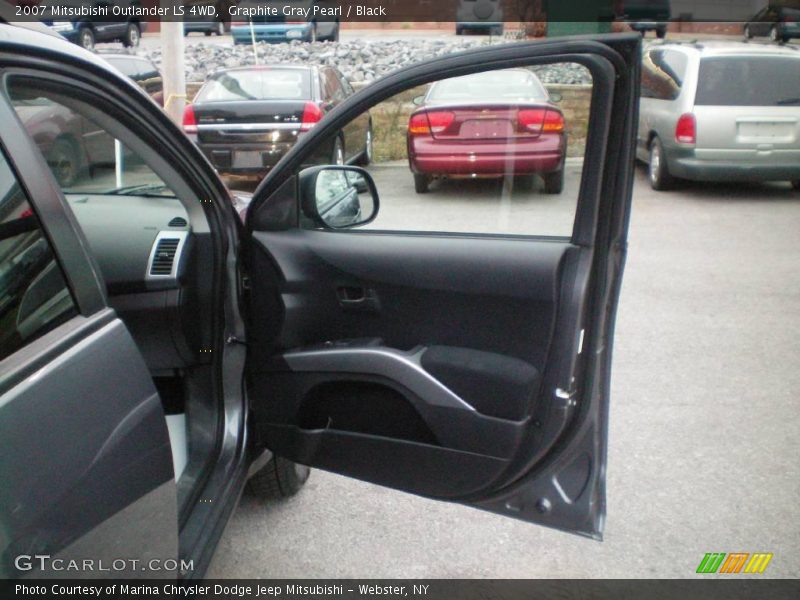 Graphite Gray Pearl / Black 2007 Mitsubishi Outlander LS 4WD