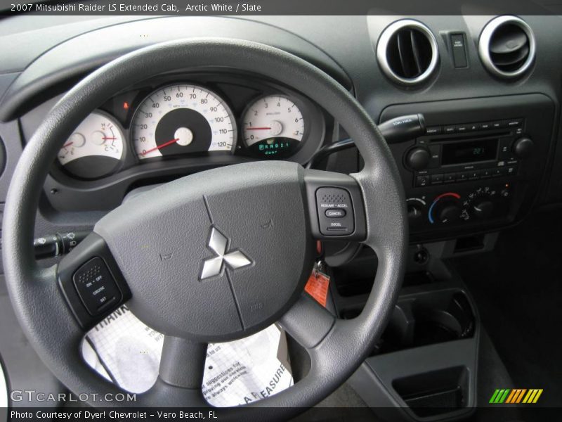 Arctic White / Slate 2007 Mitsubishi Raider LS Extended Cab