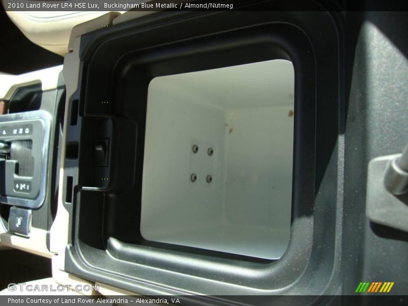 Buckingham Blue Metallic / Almond/Nutmeg 2010 Land Rover LR4 HSE Lux