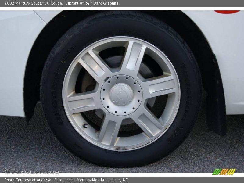 Vibrant White / Dark Graphite 2002 Mercury Cougar V6 Coupe