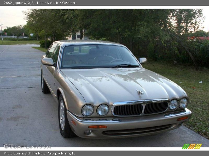 Topaz Metallic / Cashmere 2002 Jaguar XJ XJ8