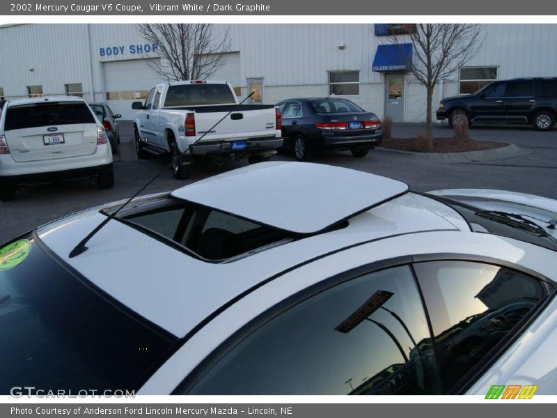Vibrant White / Dark Graphite 2002 Mercury Cougar V6 Coupe