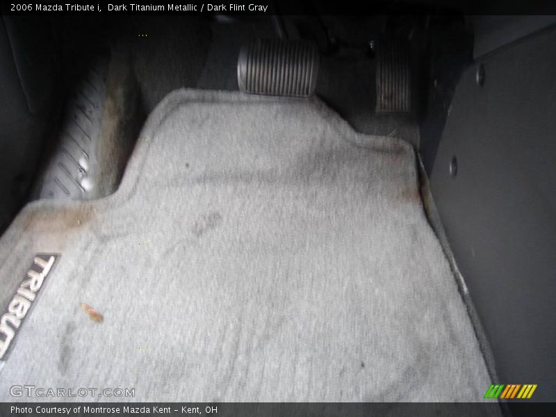 Dark Titanium Metallic / Dark Flint Gray 2006 Mazda Tribute i