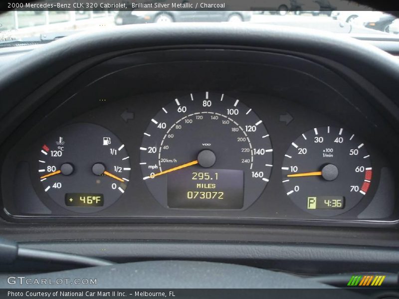 Brilliant Silver Metallic / Charcoal 2000 Mercedes-Benz CLK 320 Cabriolet