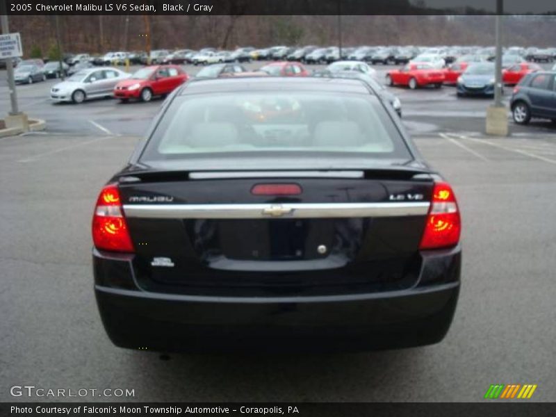 Black / Gray 2005 Chevrolet Malibu LS V6 Sedan