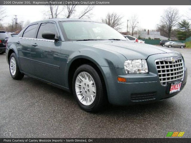 Magnesium Pearlcoat / Dark Slate Gray/Light Graystone 2006 Chrysler 300