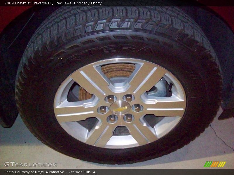 Red Jewel Tintcoat / Ebony 2009 Chevrolet Traverse LT