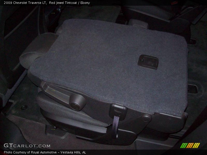 Red Jewel Tintcoat / Ebony 2009 Chevrolet Traverse LT