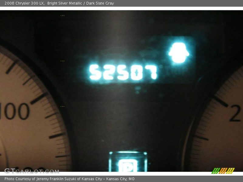 Bright Silver Metallic / Dark Slate Gray 2008 Chrysler 300 LX