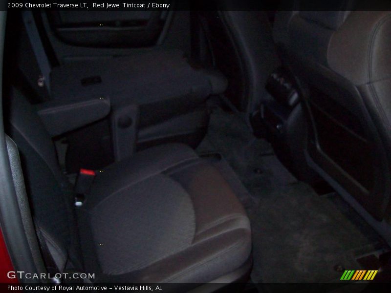 Red Jewel Tintcoat / Ebony 2009 Chevrolet Traverse LT