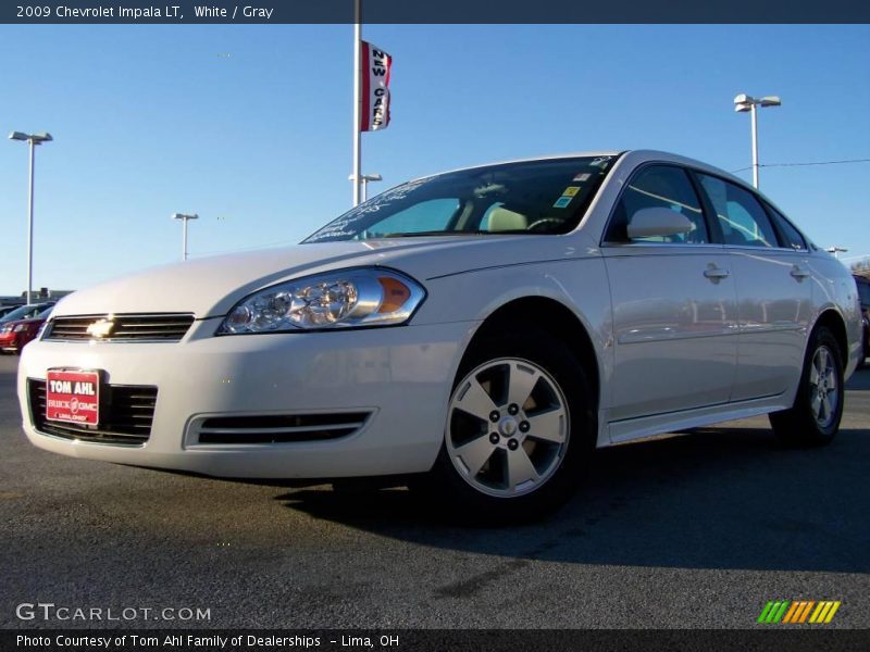 White / Gray 2009 Chevrolet Impala LT