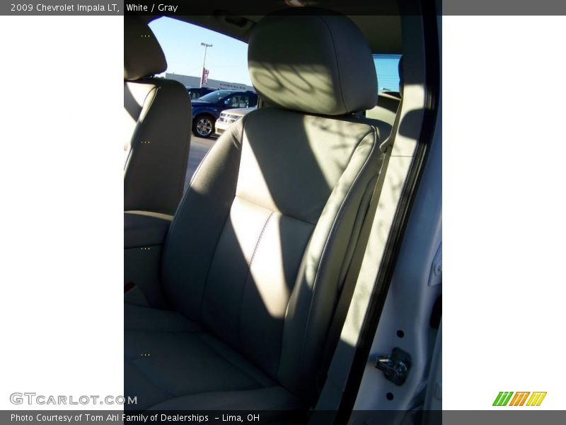 White / Gray 2009 Chevrolet Impala LT