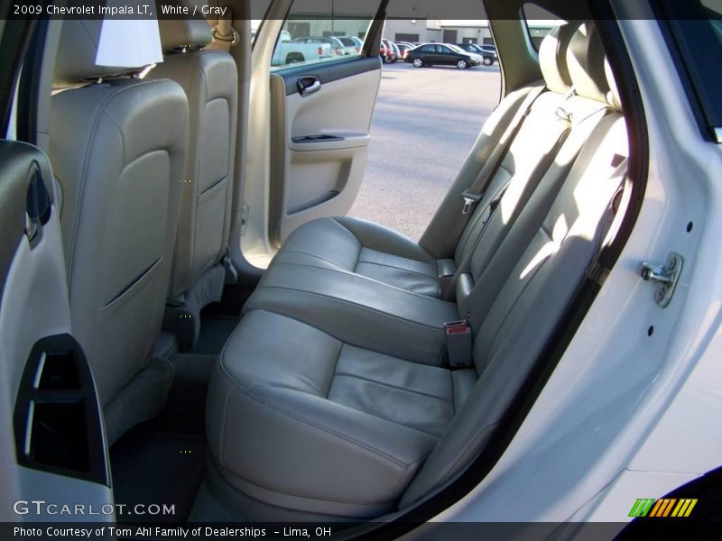 White / Gray 2009 Chevrolet Impala LT