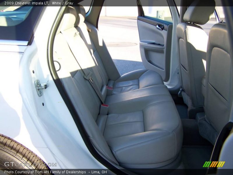White / Gray 2009 Chevrolet Impala LT