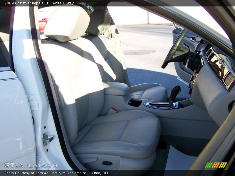 White / Gray 2009 Chevrolet Impala LT