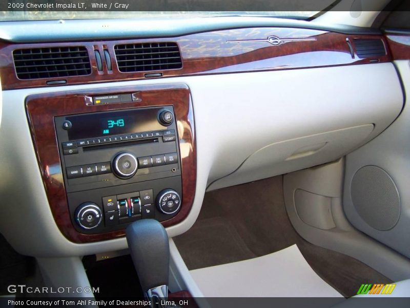 White / Gray 2009 Chevrolet Impala LT