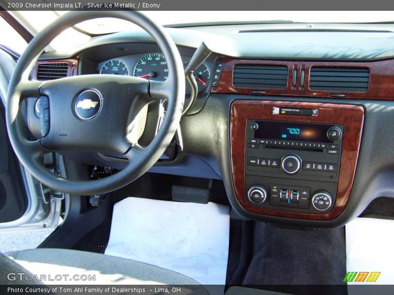 Silver Ice Metallic / Ebony 2009 Chevrolet Impala LT