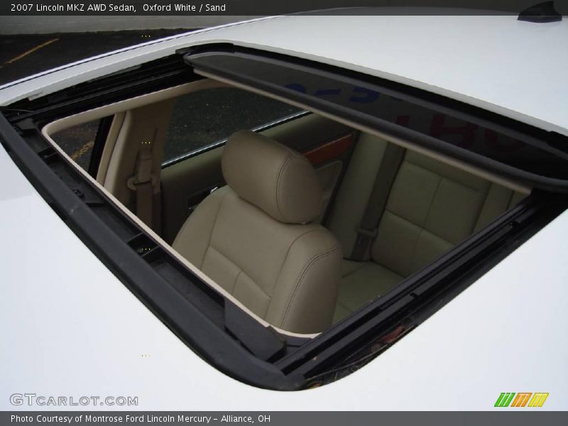 Oxford White / Sand 2007 Lincoln MKZ AWD Sedan