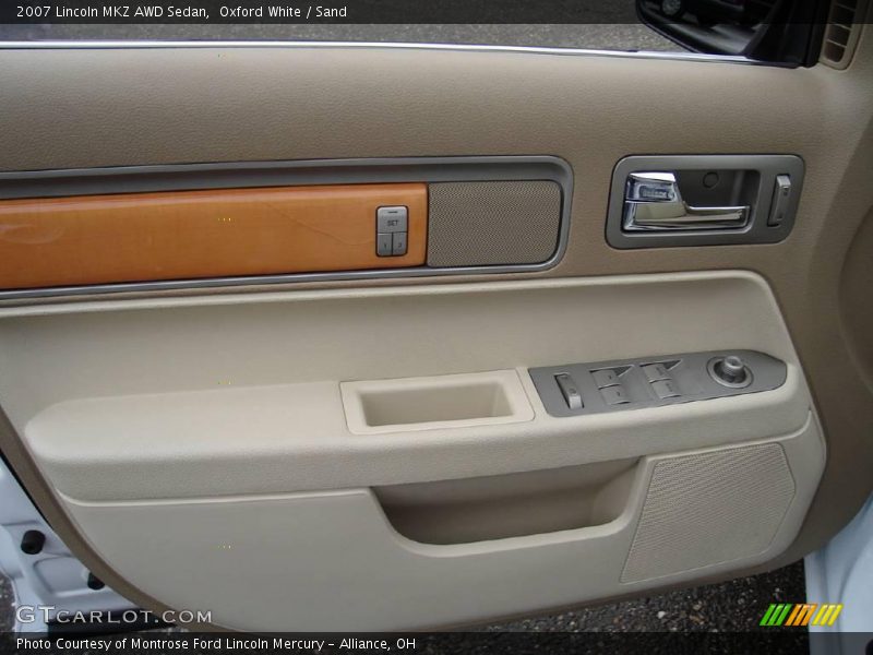 Oxford White / Sand 2007 Lincoln MKZ AWD Sedan