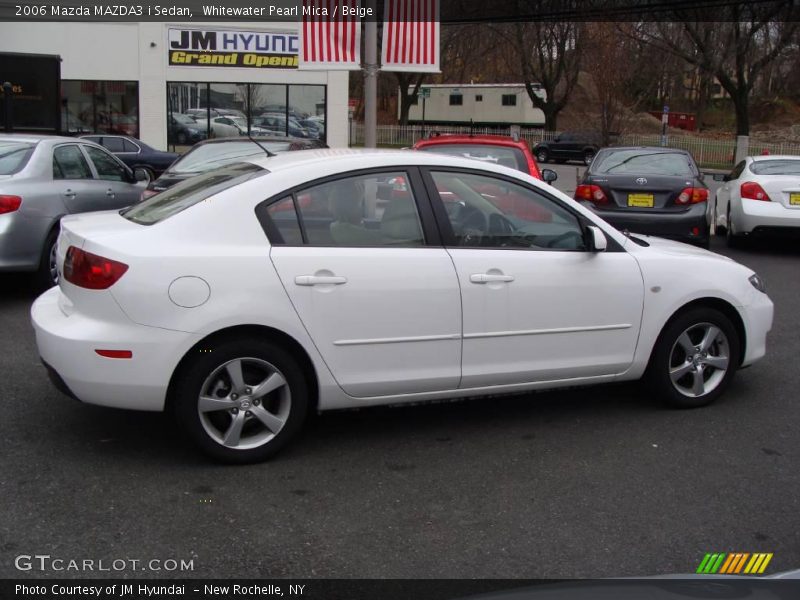 Whitewater Pearl Mica / Beige 2006 Mazda MAZDA3 i Sedan
