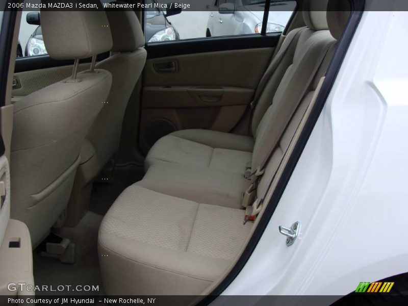 Whitewater Pearl Mica / Beige 2006 Mazda MAZDA3 i Sedan