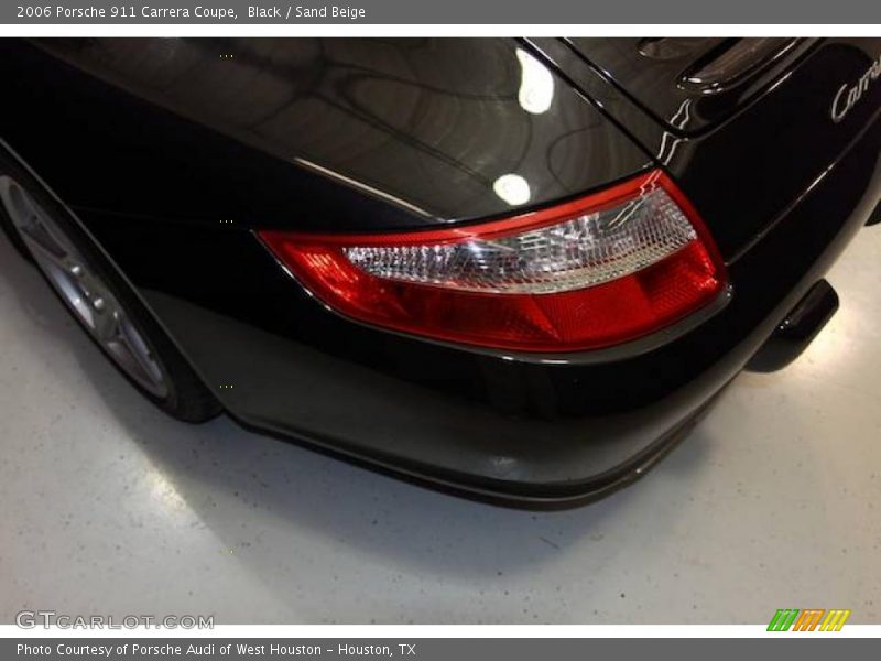 Black / Sand Beige 2006 Porsche 911 Carrera Coupe