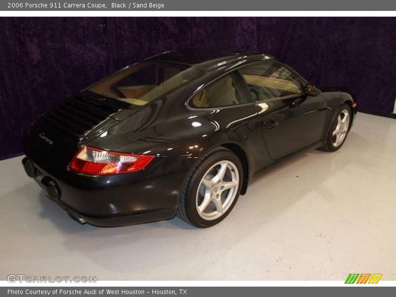 Black / Sand Beige 2006 Porsche 911 Carrera Coupe