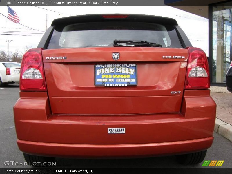 Sunburst Orange Pearl / Dark Slate Gray 2009 Dodge Caliber SXT
