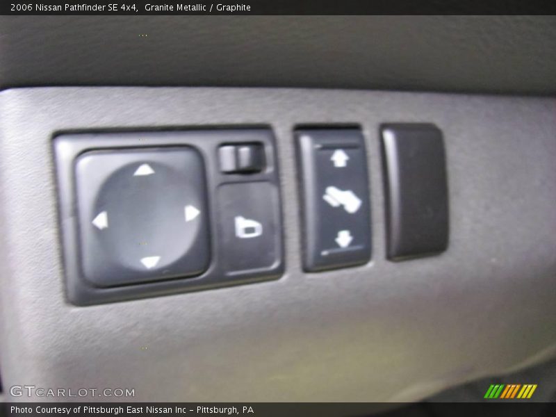 Granite Metallic / Graphite 2006 Nissan Pathfinder SE 4x4