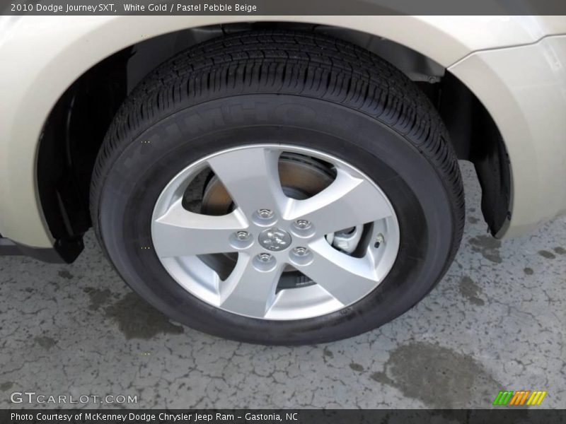 White Gold / Pastel Pebble Beige 2010 Dodge Journey SXT