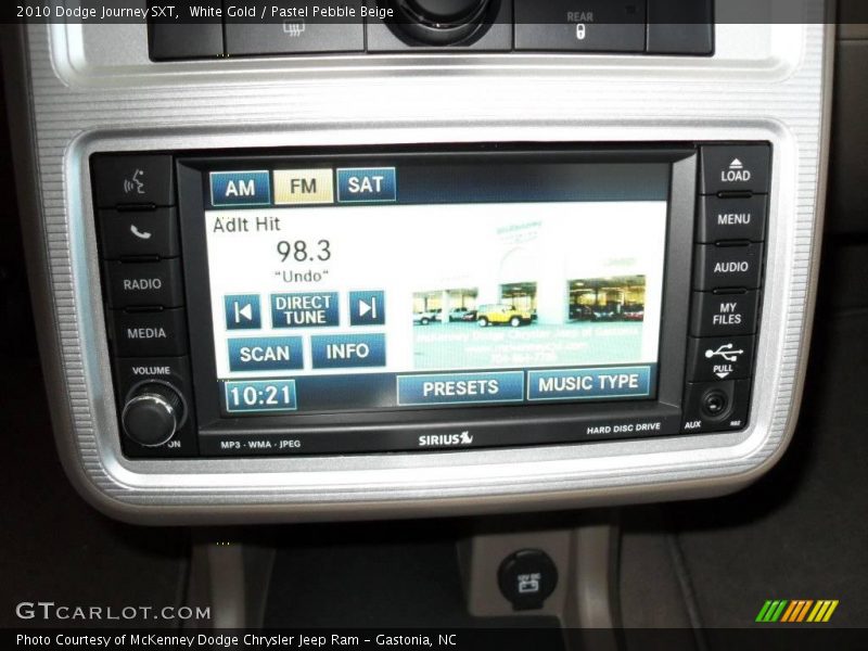 White Gold / Pastel Pebble Beige 2010 Dodge Journey SXT