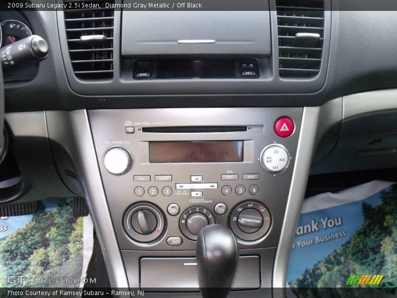 Diamond Gray Metallic / Off Black 2009 Subaru Legacy 2.5i Sedan