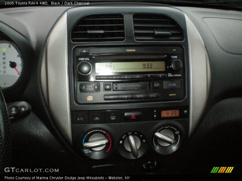 Black / Dark Charcoal 2005 Toyota RAV4 4WD