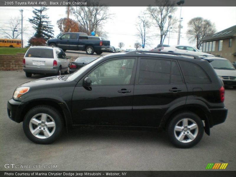 Black / Dark Charcoal 2005 Toyota RAV4 4WD