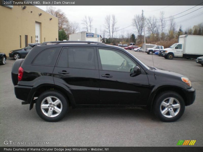Black / Dark Charcoal 2005 Toyota RAV4 4WD
