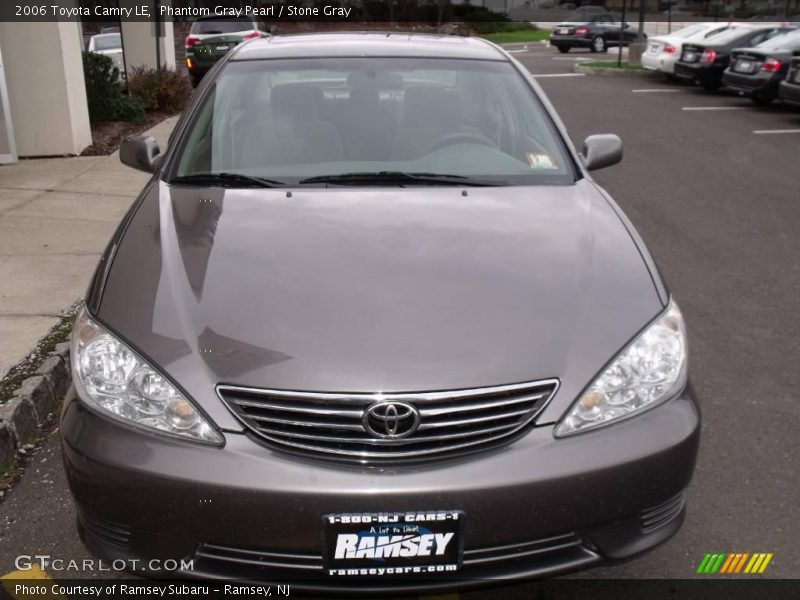 Phantom Gray Pearl / Stone Gray 2006 Toyota Camry LE