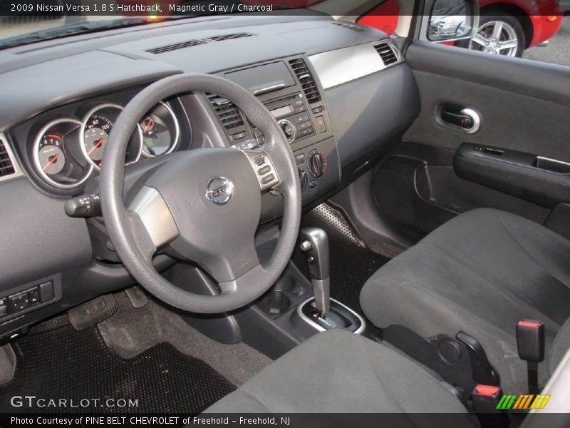 Magnetic Gray / Charcoal 2009 Nissan Versa 1.8 S Hatchback