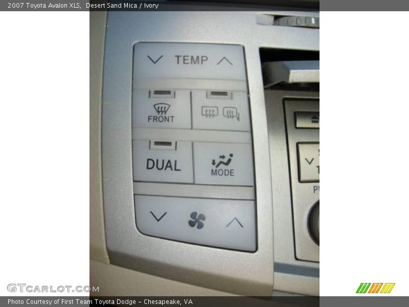 Desert Sand Mica / Ivory 2007 Toyota Avalon XLS